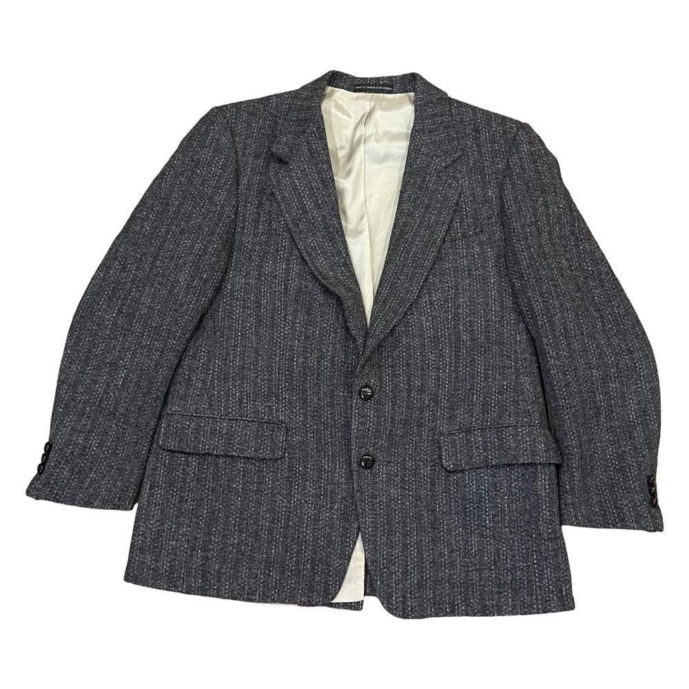 Vintage Harris Tweed 42S Short Herringbone Speckled Sport Coat Grey Canada Made